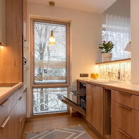Apartment Pargi 21 *