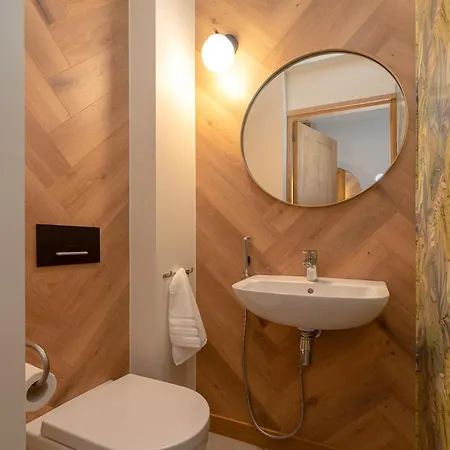 Apartment Pargi 21 *